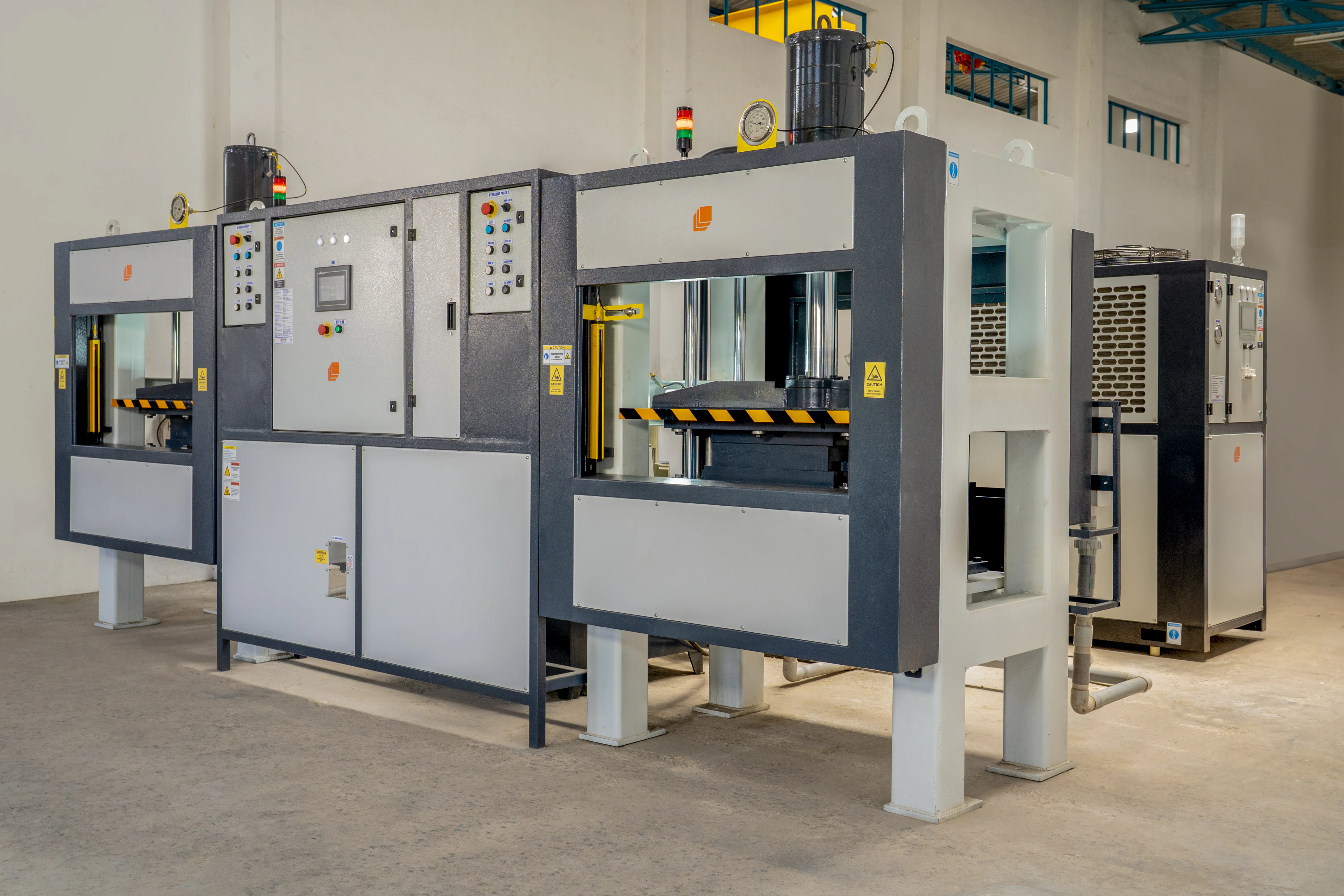 Paver Blocks Press — hydraulic press 1