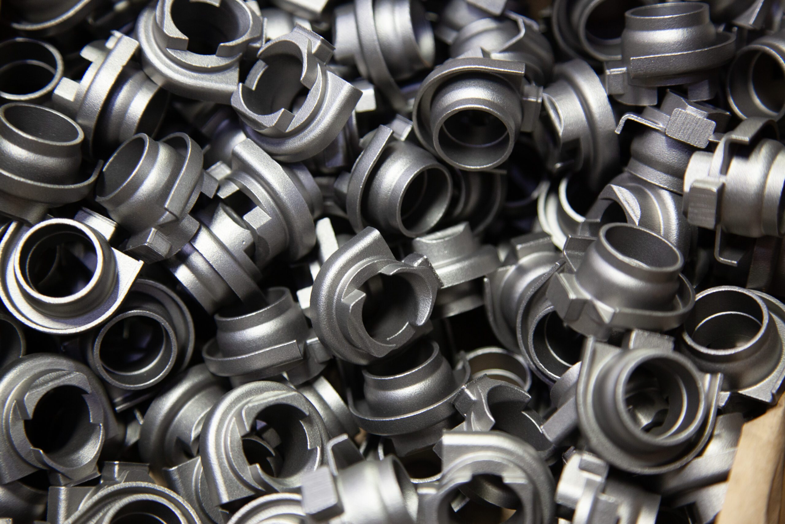 500T Medium Brackets & Housings Press finished product 3