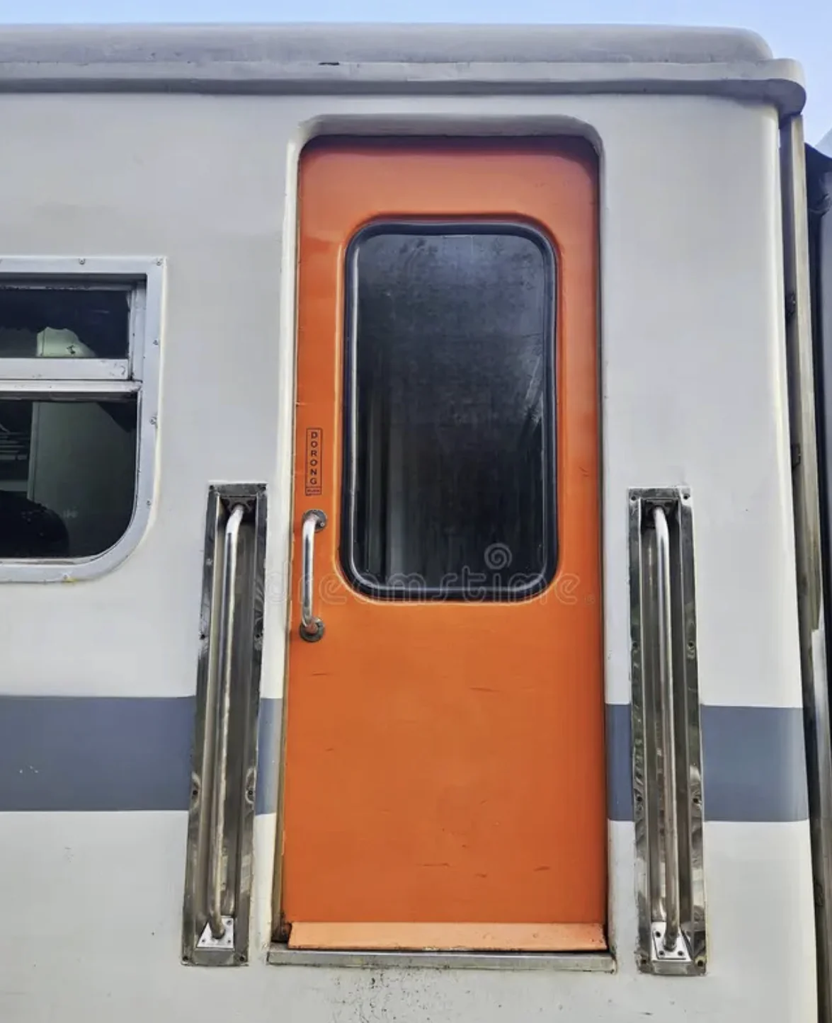 1000T Train Door Panels Press finished product 6