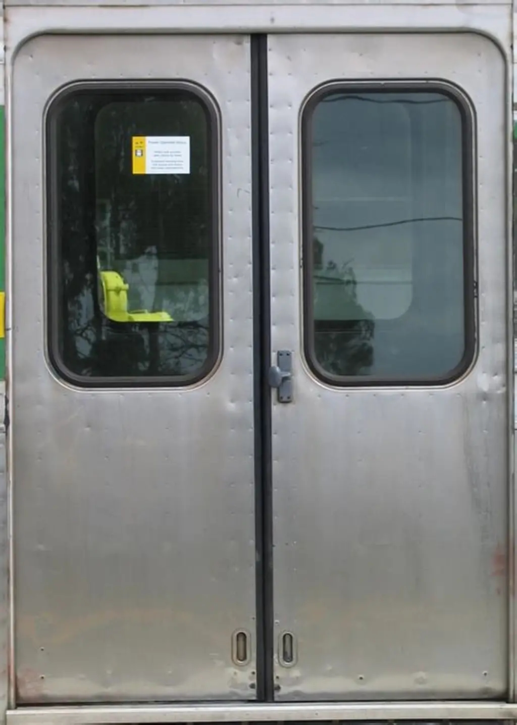 1000T Train Door Panels Press finished product 3