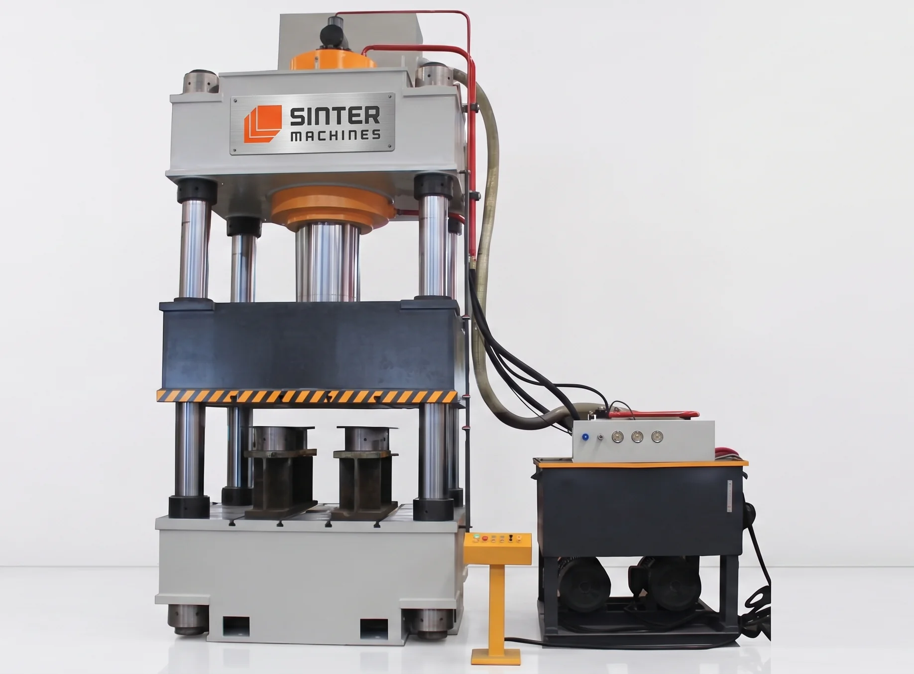 630T Rotovator Chain Cover Press press view 4