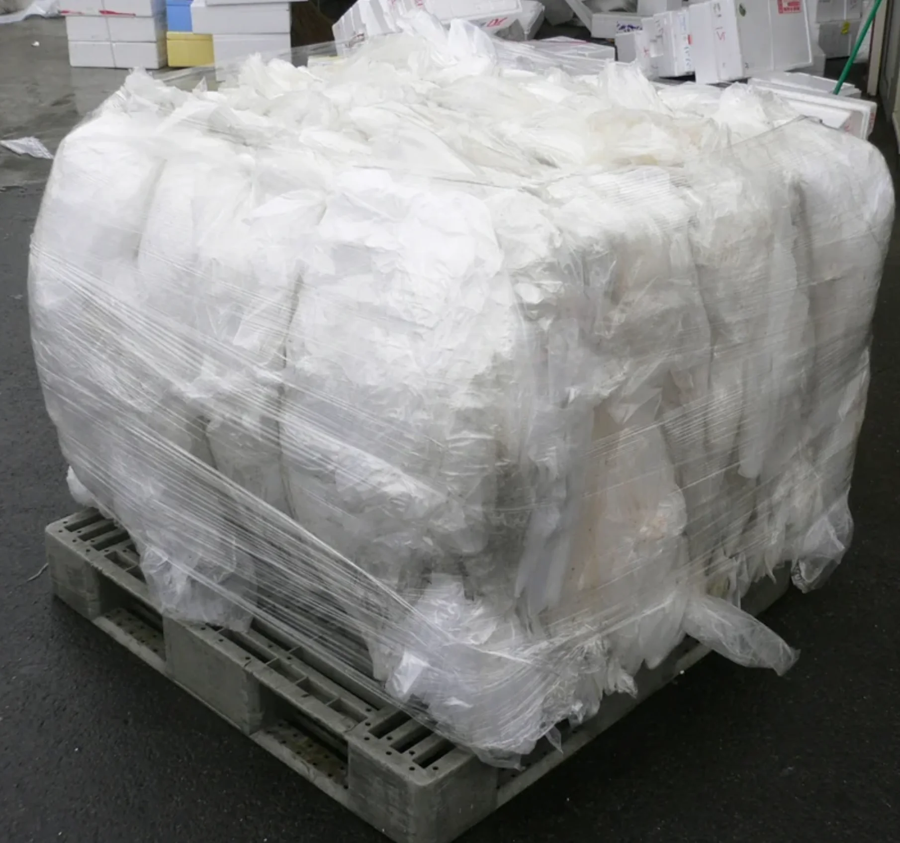 400T Soft Plastic Baling Press finished product 4