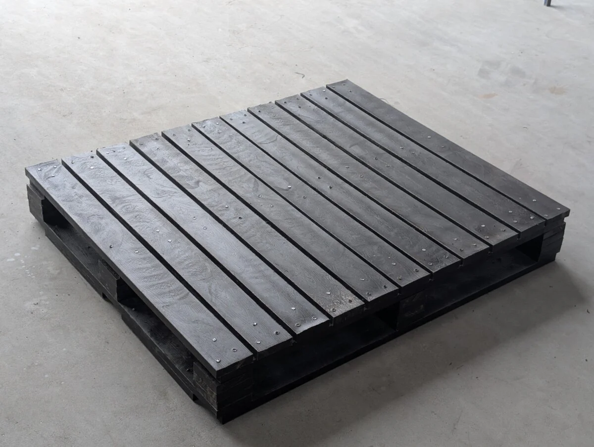 Plastic Pallets & Basins
